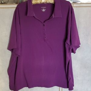 Woman's shortsleeve collar shirt